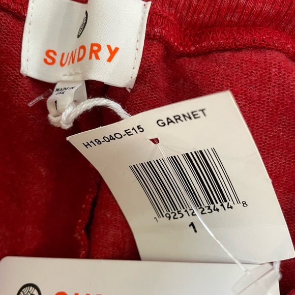 SUNDRY joggers/lounge pants. Size 1 Small red w/black stars - Picture 5 of 5